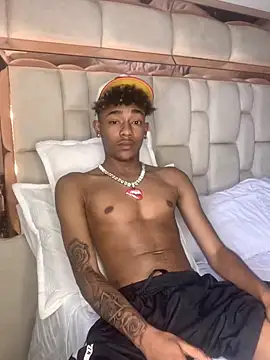 Snapshot of Boy_cock18 chatting on January 2025 10:08:02 PM Boy cock18 online show from January 2025 10:08:02 PM