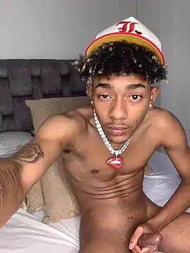 Snapshot of Boy_cock18 chatting on February 2025 11:11:01 PM Boy cock18 online show from February 2025 11:11:01 PM