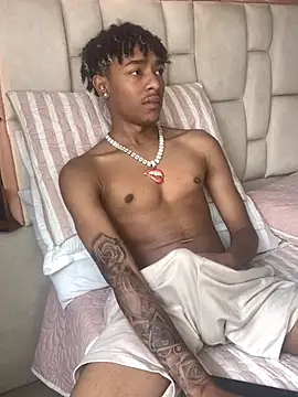 Snapshot of Boy_cock18 chatting on February 2025 05:18:01 PM Boy cock18 online show from February 2025 05:18:01 PM