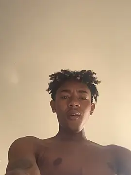 Snapshot of Boy_cock18 chatting on February 2025 06:15:02 PM Boy cock18 online show from February 2025 06:15:02 PM