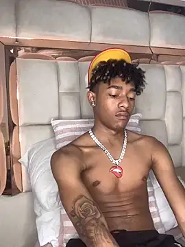 Snapshot of Boy_cock18 chatting on February 2025 10:20:02 PM Boy cock18 online show from February 2025 10:20:02 PM