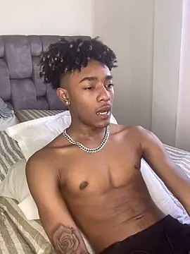 Snapshot of Boy_cock18 chatting on February 2025 06:32:02 PM Boy cock18 online show from February 2025 06:32:02 PM