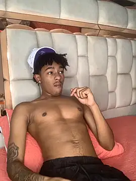 Snapshot of Boy_cock18 chatting on September 2025 03:56:02 PM Boy cock18 online show from September 2025 03:56:02 PM