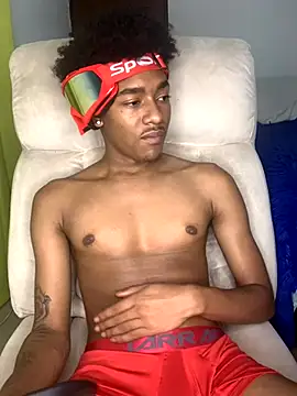 Snapshot of Boy_cock18 chatting on October 2025 06:16:02 AM Boy cock18 online show from October 2025 06:16:02 AM