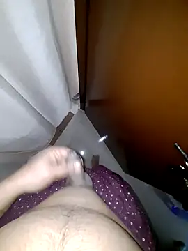 Snapshot of Bloal25 chatting on January 2025 08:28:01 AM Bloal25 online show from January 2025 08:28:01 AM