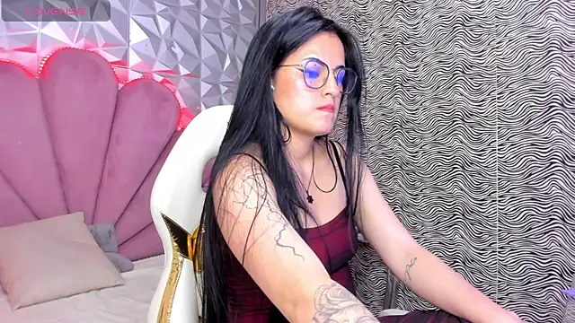 Snapshot of morgan_reds chatting on February 2025 05:40:02 AM morgan reds online show from February 2025 05:40:02 AM