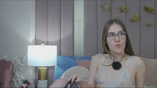 SashaMeow online show from March 2025 07:20:02 PM