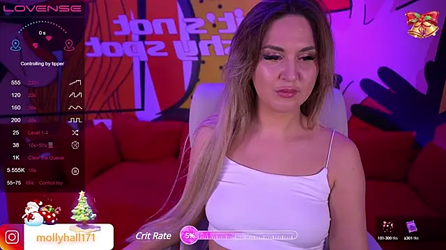 Snapshot of LovelyMollyy chatting on January 2025 11:41:01 PM LovelyMollyy online show from January 2025 11:41:01 PM