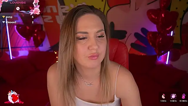 Snapshot of LovelyMollyy chatting on February 2025 03:21:01 AM LovelyMollyy online show from February 2025 03:21:01 AM