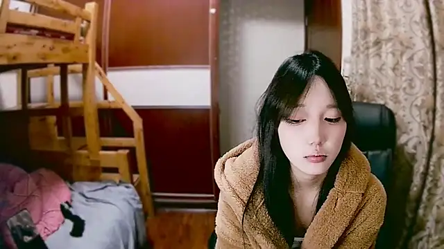 Snapshot of lulu-2002 chatting on December 2024 01:08:02 PM lulu-2002 online show from December 2024 01:08:02 PM