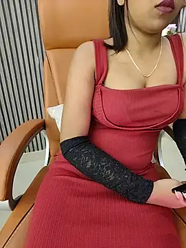 Little  Lia online show from June 2026 04:55:01 PM