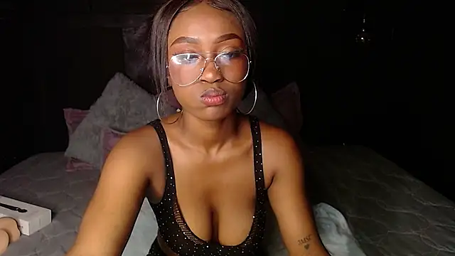 Snapshot of nikkystorm1_ chatting on November 2025 02:35:01 PM nikkystorm1 online show from November 2025 02:35:01 PM