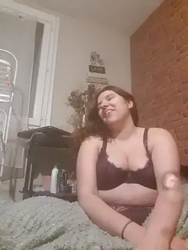 Snapshot of Heleneecesmecs2 chatting on February 2025 09:03:02 PM Heleneecesmecs2 online show from February 2025 09:03:02 PM