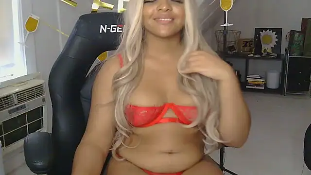 Snapshot of jaslenelovely chatting on December 2024 07:29:01 PM jaslenelovely online show from December 2024 07:29:01 PM