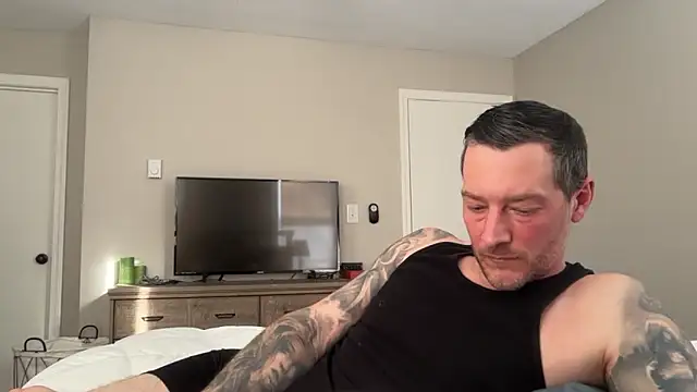 Snapshot of moon-boy chatting on January 2025 08:00:01 PM moon-boy online show from January 2025 08:00:01 PM