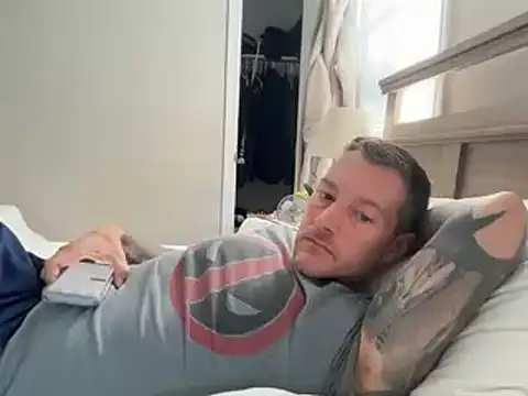 Snapshot of moon-boy chatting on September 2025 07:03:02 PM moon-boy online show from September 2025 07:03:02 PM