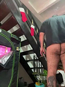 El Titan1998 online show from January 2025 07:51:02 PM