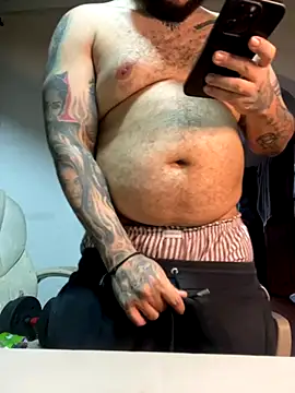 El Titan1998 online show from October 2025 10:21:01 PM