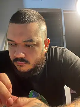 El Titan1998 online show from January 2026 12:03:02 AM