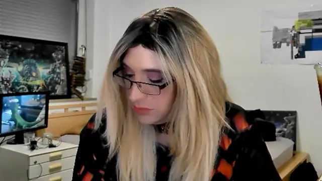 DYasmin69 online show from February 2025 11:36:02 PM