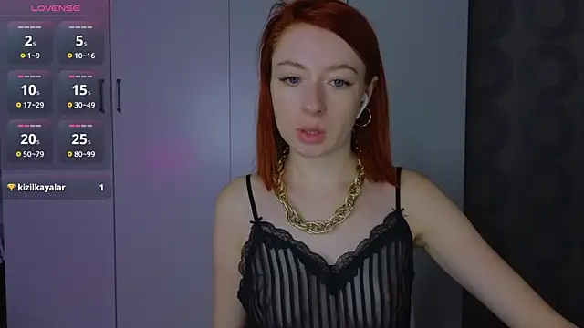 Snapshot of Cuteroxyfoxy chatting on July 2026 06:54:01 AM Cuteroxyfoxy online show from July 2026 06:54:01 AM