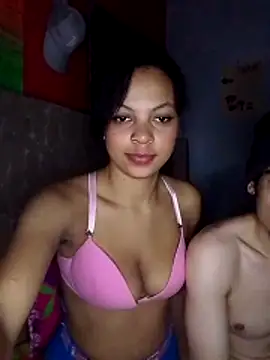 Snapshot of BlakeandRouse chatting on November 2025 11:24:01 PM BlakeandRouse online show from November 2025 11:24:01 PM