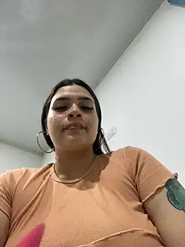 Snapshot of Sophia_cyrus11 chatting on January 2025 02:19:02 AM Sophia cyrus11 online show from January 2025 02:19:02 AM