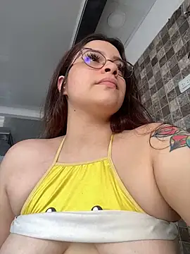 Snapshot of Sophia_cyrus11 chatting on February 2025 05:47:02 PM Sophia cyrus11 online show from February 2025 05:47:02 PM