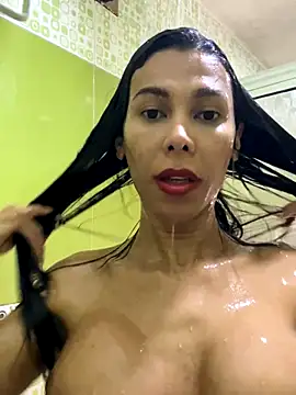 Ebonyxprincess  online show from November 2025 04:51:01 PM