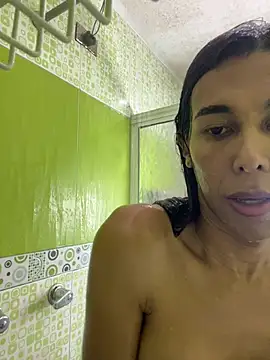 Ebonyxprincess  online show from April 2026 09:23:01 PM