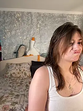 Sabrina shells online show from September 2025 10:38:02 AM