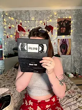 Snapshot of Sabrina_shells chatting on January 2026 09:33:01 AM Sabrina shells online show from January 2026 09:33:01 AM