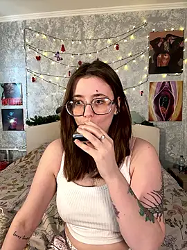 Snapshot of Sabrina_shells chatting on January 2026 10:17:01 AM Sabrina shells online show from January 2026 10:17:01 AM