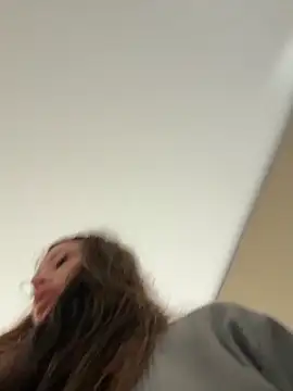 Snapshot of AndreaMood chatting on February 2026 02:26:01 AM AndreaMood online show from February 2026 02:26:01 AM