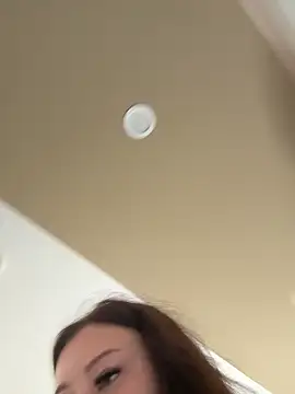 Snapshot of AndreaMood chatting on February 2026 02:01:02 AM AndreaMood online show from February 2026 02:01:02 AM