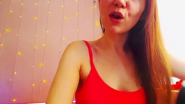 Snapshot of MelanyOx chatting on December 2024 04:55:02 AM MelanyOx online show from December 2024 04:55:02 AM