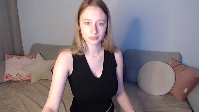 Haley Vixen online show from October 2025 09:22:02 AM