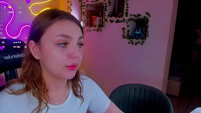 RobertAndLinela online show from December 2024 01:42:01 AM