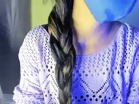 Snapshot of Somiya87 chatting on January 2025 08:59:01 PM Somiya87 online show from January 2025 08:59:01 PM