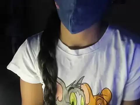 Snapshot of Somiya87 chatting on January 2025 09:14:02 PM Somiya87 online show from January 2025 09:14:02 PM