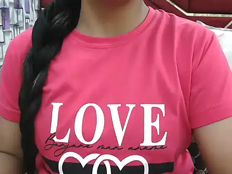 Snapshot of Somiya87 chatting on November 2025 05:57:01 PM Somiya87 online show from November 2025 05:57:01 PM