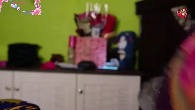 Snapshot of sexyhoney27 chatting on February 2026 02:58:02 PM sexyhoney27 online show from February 2026 02:58:02 PM