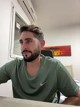 Snapshot of luffykingofpirets chatting on November 2025 07:52:02 PM luffykingofpirets online show from November 2025 07:52:02 PM