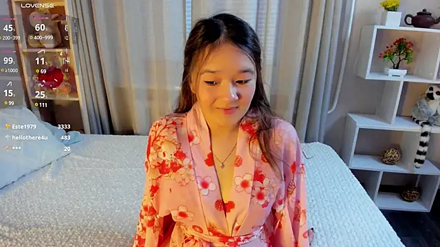 Snapshot of Maekko chatting on March 2025 01:18:01 PM Maekko online show from March 2025 01:18:01 PM