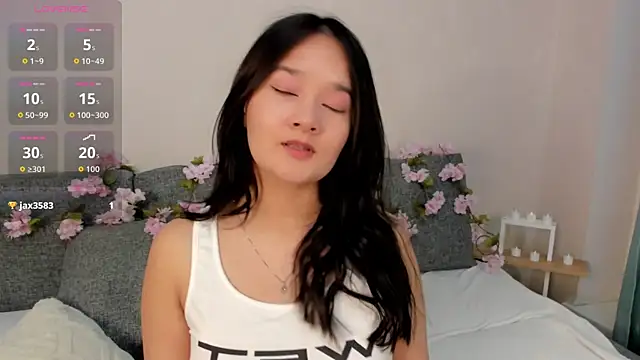 Snapshot of Maekko chatting on November 2025 09:30:02 PM Maekko online show from November 2025 09:30:02 PM