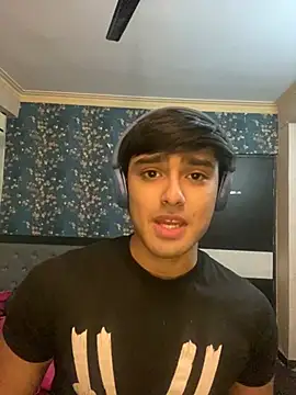 Snapshot of sunny49477 chatting on December 2024 05:40:02 PM sunny49477 online show from December 2024 05:40:02 PM