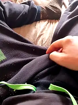 Snapshot of MaxiFabry chatting on February 2025 10:08:02 AM MaxiFabry online show from February 2025 10:08:02 AM