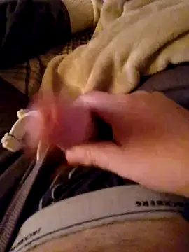 Snapshot of MaxiFabry chatting on October 2025 09:05:02 PM MaxiFabry online show from October 2025 09:05:02 PM