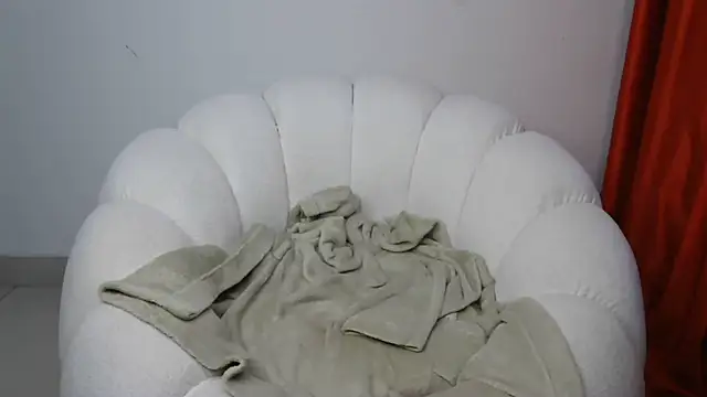 Snapshot of GoddessGlide chatting on December 2025 02:08:02 AM GoddessGlide online show from December 2025 02:08:02 AM