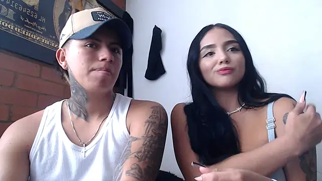 Snapshot of Thiago_x_Sahara chatting on January 2025 04:04:02 PM Thiago x Sahara online show from January 2025 04:04:02 PM